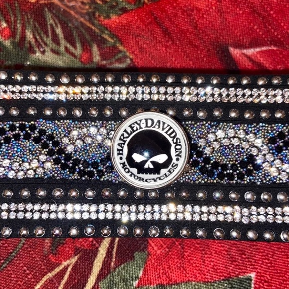Willie G Snap Bling Bracelet - Picture 2 of 6